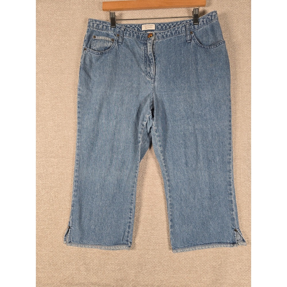 Christopher‎ & Banks Womens Size 12 Medium Wash Cotton Cropped Capri Jeans Blue